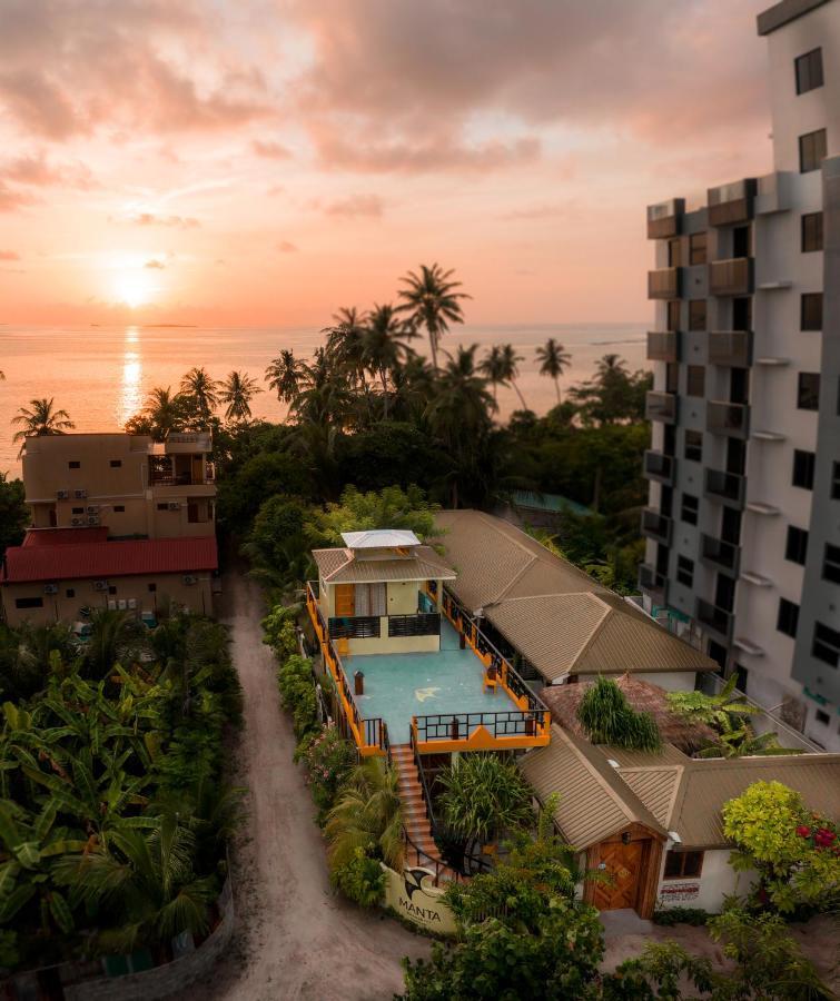 Manta Dhangethi Exterior photo