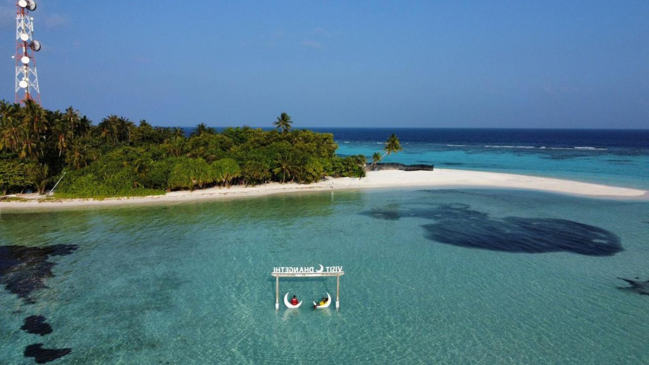 Manta Dhangethi Exterior photo